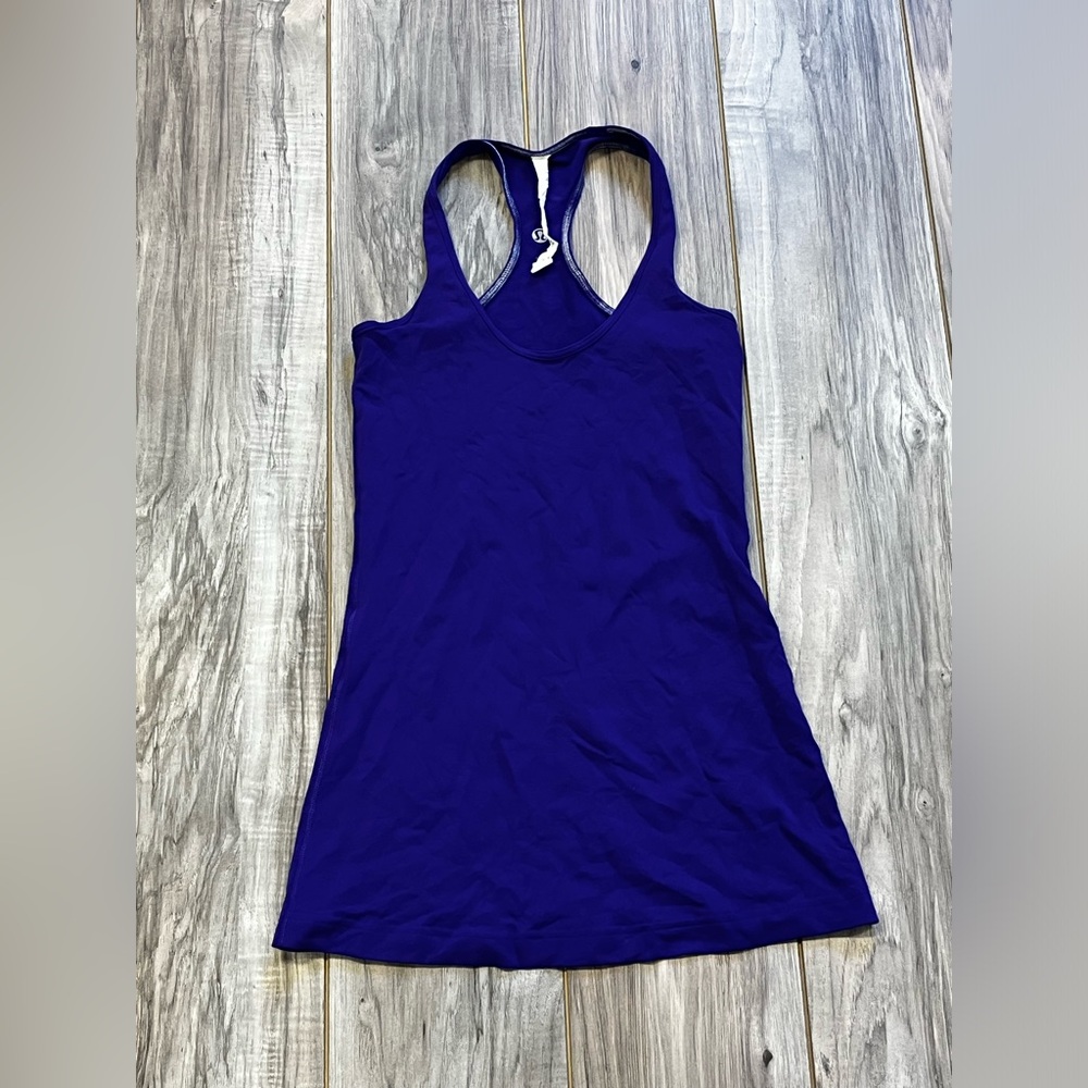 Lululemon rackerback Size 4